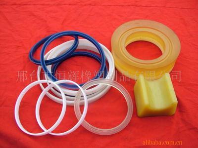 生產(chǎn)橡膠塑料制品的原材料;橡膠塑料制品;中、小型塑料制品;機(jī)械用橡膠密封制品;機(jī)械用橡膠減振制品;中、小_工業(yè)用橡膠制品 農(nóng)業(yè)用橡膠制品 _中國 河北 任縣 任城鎮(zhèn)光明街_邢臺(tái)市恒輝橡塑制品_